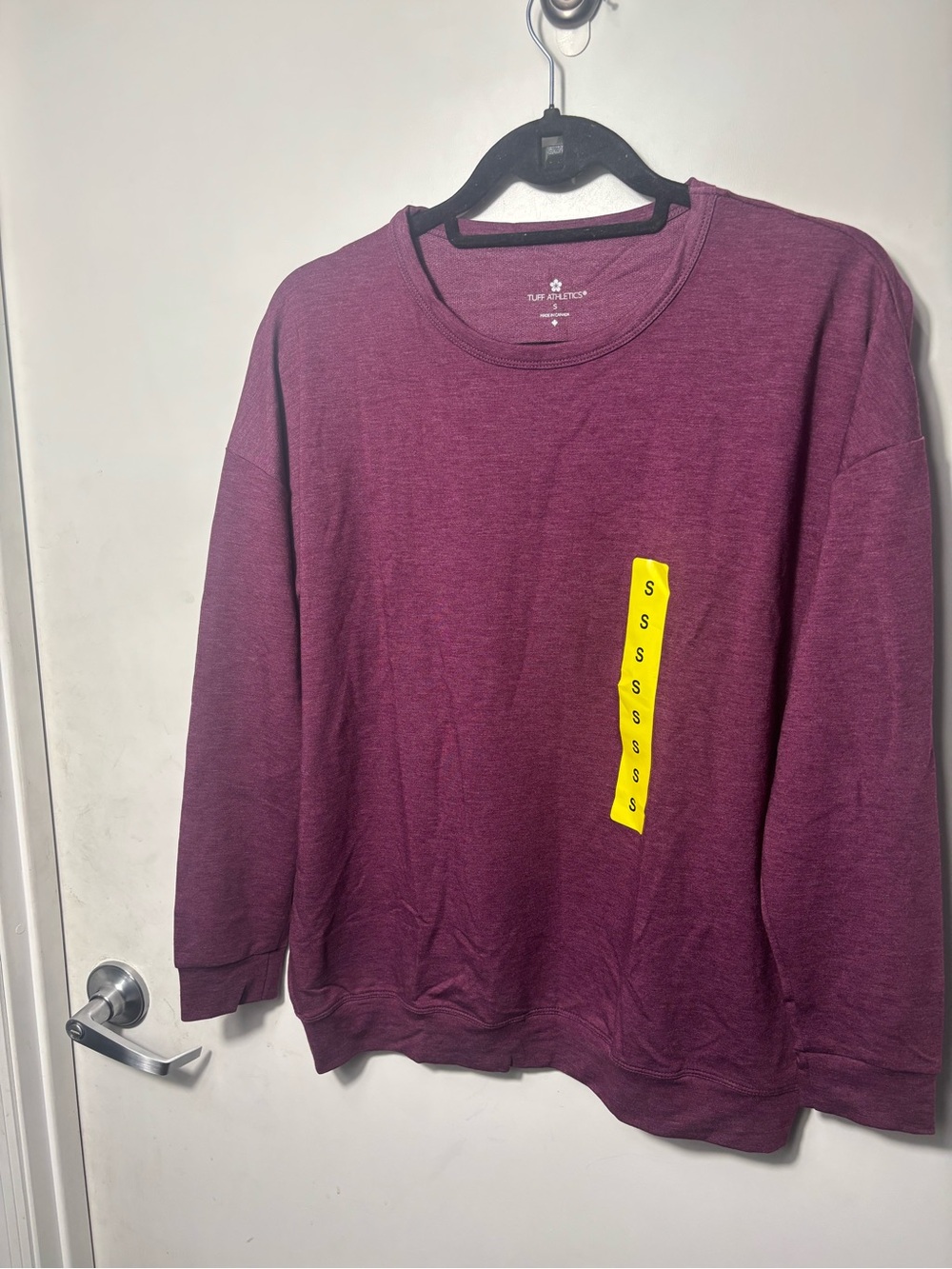Tuff Athletics Plum Crew Long sleeve sweatshirt